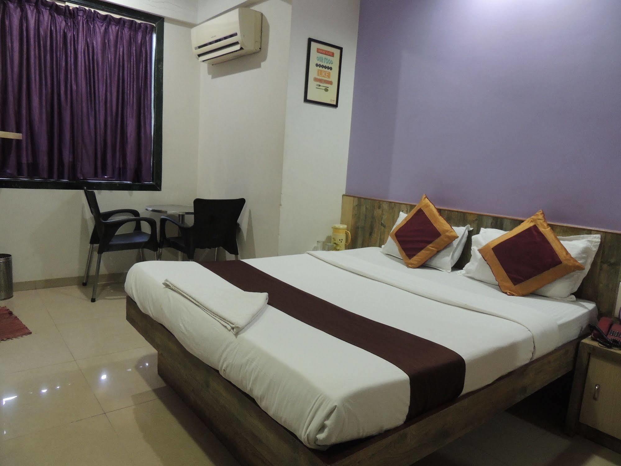 Fabhotel Galaxy Suite Bombay Eksteriør billede